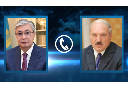 Тоқаев пен Лукашенко телефон арқылы сөйлесті 
