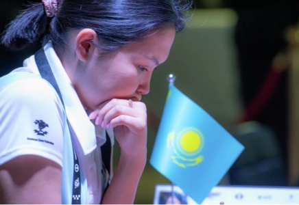 Бибісара Асаубаева Абу-Дабидегі шахмат фестивалінде 1-орынды жеңіп алды