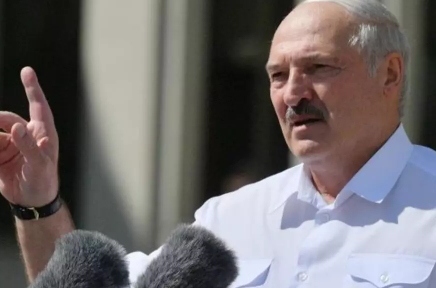 Лукашенко Беларусьте қайта сайлау болмайтынын мәлімдеді
