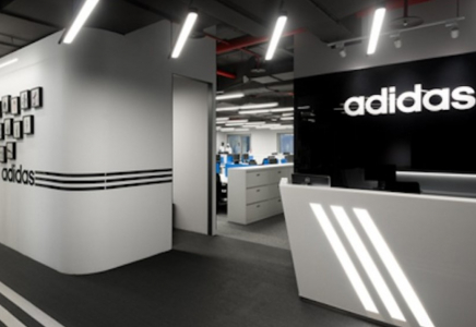 Adidas Nike компаниясын сотқа берді