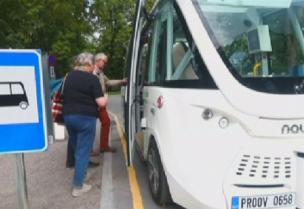 Эстонияда робот-автобустар сынақтан өткізіліп жатыр  