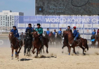 Түркістандағы жаңа атшабарда жасөспірімдер арасында көкпардан облыс чемпионаты өтті