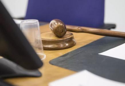 Астанада мас кезінде көлік жүргізген судья қызметінен босатылды