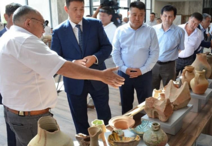 Түркістанда археологтар күні аталып өтті
