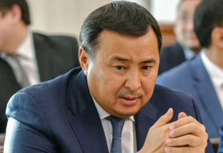 ҰКП бұрынғы басшысы Абылай Мырзахметов сотқа жеткізілді