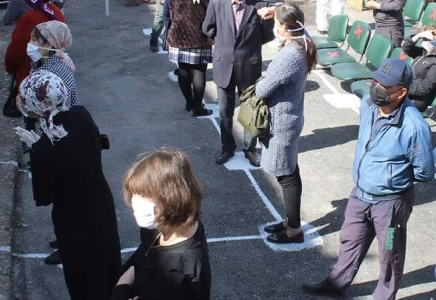 Түркістан облысындағы мекемелер алдында арнайы кезек күтетін орындар белгіленген