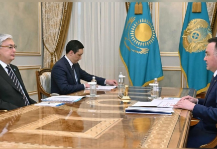 Мемлекет басшысы Жоғарғы Сот төрағасы Асламбек Мерғалиевті қабылдады