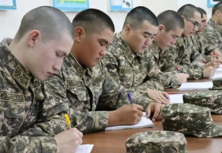 Әскери оқу орындарында заманауи соғыс талаптарына сай мамандар даярланып жатыр Әскери оқу орындарында заманауи соғыс талаптарына сай мамандар даярланып жатыр