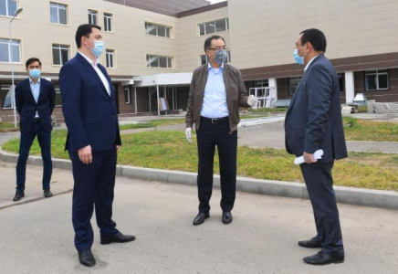 Сағынтаев жаңадан ашылғалы жатқан госпитальдың жұмысымен танысты