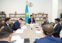 Түркістан облысы әкімі аппаратының басшысы азаматтарды қабылдады