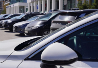 Биылдан бастап 10, 20 жылдық көліктерге салық 30%-ға азаяды