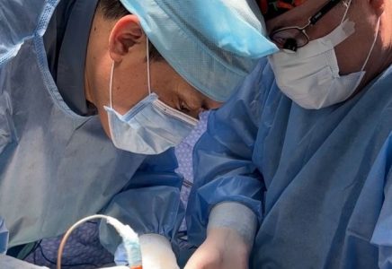 ​ТУЫСТЫҚ ДОНОРЛЫҚ: Шымкентте кезекті бүйрек трансплантациясы сәтті 