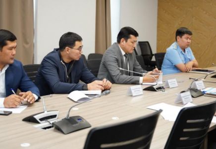 Түркістанда қоғамдық-саяси ахуал бойынша мәжіліс өтті