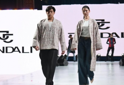 Шымкентте ұлттық құндылықтар ұлықталған сән көрсетілімі өтті