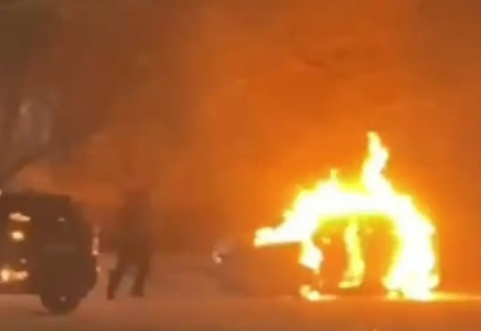 Семейде полицияның екі көлігіне өрт қойған зейнеткер неге “өкпелегені“ белгілі болды