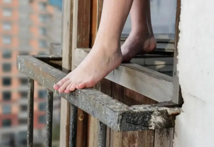 Динара Зәкиева Алматыдағы оқушы қыздың өліміне қатысты шұғыл мәлімдеме жасады