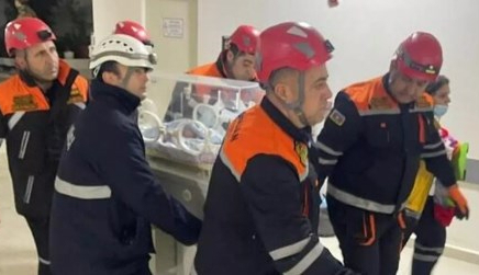 Бакуде перзентханадан өрт шықты: төрт сәби көз жұмды
