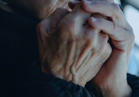 "​Ұлымды менен алып кетті": баласы мен келіні бөлек кеткен ана қиын жағдайын айтты