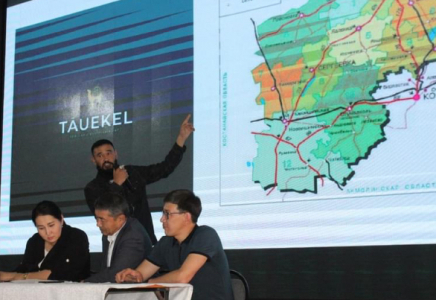 ТҮРКІСТАН: Мақтааралдықтарға Теріскейге көшудің тиімді тұстары түсіндірілді
