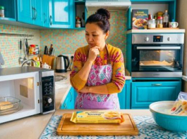 ​Мұзда ҚАТЫРЫЛҒАН ҚАМЫРды дұрыс әрі жылдам ЖІБІТУ жолдары
