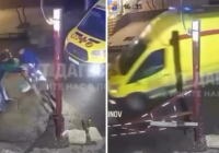 Павлодарда жедел жәрдем бригадасы биіктен құлаған балаға жету үшін шлагбаумды сындырды