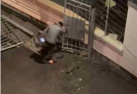 Экс-депутаттың ұлы: Алматыдағы тұрғын үй кешенінде күзетшіні өлтірген күдікті туралы не белгілі