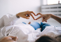 "Сендер әкесіз өспесін дедім"