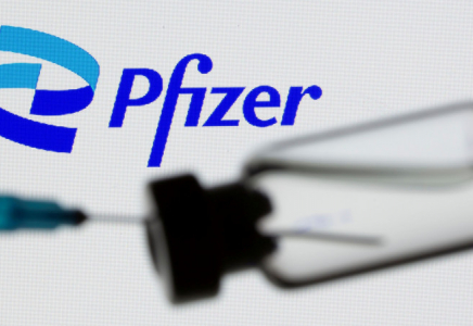 Қазақстандықтар Pfizer вакцинасының екі дозасын ақылы түрде ала алады - Цой