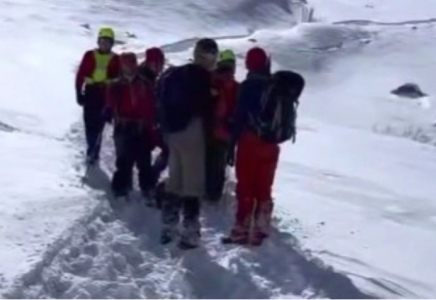 ​Алматы тауларында туристер қар көшкінінің астында қалып, бір адам көз жұмды