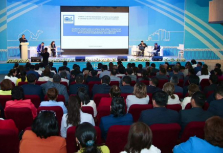 ТҮРКІСТАН: Білім беру ұйымдарына министрлік тарапынан әдістемелік көмек көрсетілді