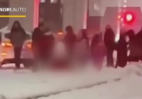 Астанада мектептің маңында екі баланы көлік қағып кетті