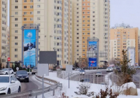 Астанада үйдің сыртқы қаптамасы мен кондиционер құлады – бес адам зардап шекті