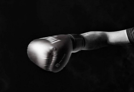Бокстан жастар арасындағы Әлем біріншілігінде 19 жасар боксшы көз жұмды