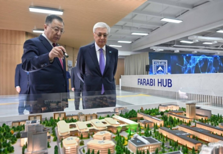 Мемлекет басшысы әл-Фараби атындағы Қазақ ұлттық университетіне барды