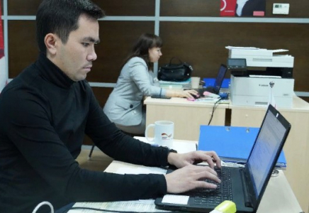 ​В предвыборном штабе кандидата в президенты РК Каракат Абден подвели промежуточные итоги агитационной работы по регионам страны