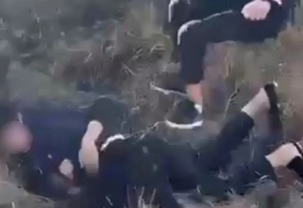 Атырауда болған төбелестің видеосы тарады: полиция қылмыстық іс қозғады Атырауда болған төбелестің видеосы тарады: полиция қылмыстық іс қозғады