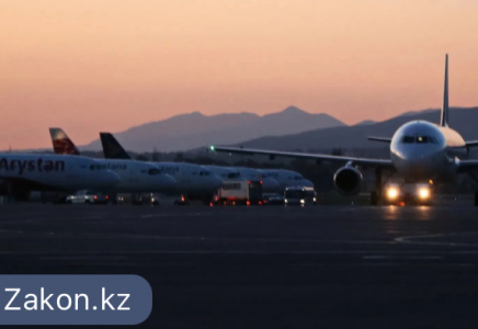 Көлік министрлігі Qazaq Air ұшағындағы оқиғаны тергейді