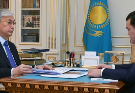 Тоқаев Астана әкімі Жеңіс Қасымбекті қабылдады