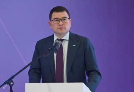 ​ТУРИЗМ ЖӘНЕ СПОРТ МИНИСТРІНІҢ ОРЫНБАСАРЫ ШЫМКЕНТ ҚАЛАСЫНЫҢ ТҰРҒЫНДАРЫМЕН КЕЗДЕСТІ