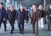 ТҮРКІСТАН: Парламент депутаттары өндірістік және әлеуметтік нысандармен танысты