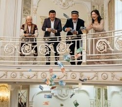 Тойда ТЕҢГЕ ШАШУ – дархандық па, даңғойлық па?
