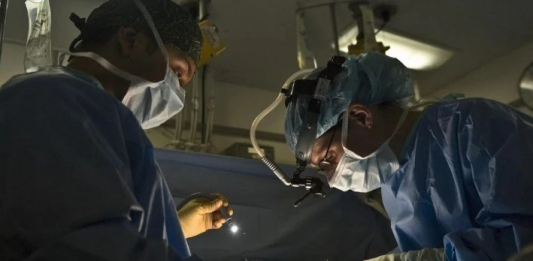 Петропавлда дәрігерлер өңешіне жылқының сүйегі тұрып қалған науқасты құтқарды 