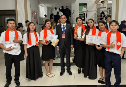 Түркістандық оқушылар «Ақберен» өнер байқауында топ жарды