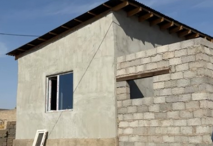 Шымкентте көпбалалы отбасының үйі толық жөндеуден өтті