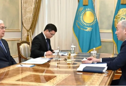 Тоқаев Өнеркәсіп және құрылыс министрін қабылдады