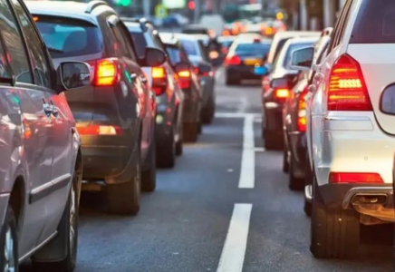 Қазақстандықтарда көлік салығын есептеуге қатысты сұрақ туындады: МКК не дейді?