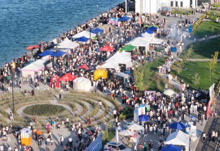 ТҮРКІСТАН: «Ескек есу» арнасының ашылуына 20 мыңнан астам адам жиналды