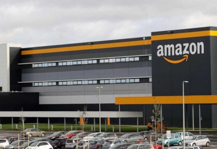 Amazon 30 мың қызметкерін қысқартады Amazon 30 мың қызметкерін қысқартады