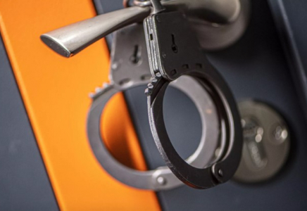Күніне 1,5 млн теңге пайда тапқан: адам саудасымен айналысқандар ұсталды