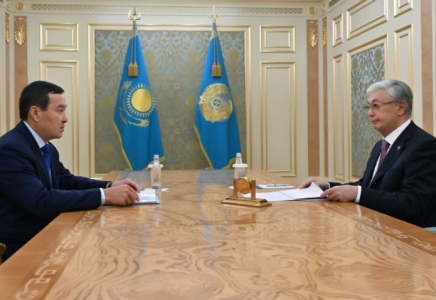 Тоаев Жоғары аудиторлық палатаның төрағасы Әлихан Смайыловты қабылдады